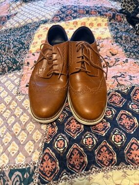 Cole Haan GrandEvolution Men's Brown Leather Wingtip Oxford Shoes - Size 10